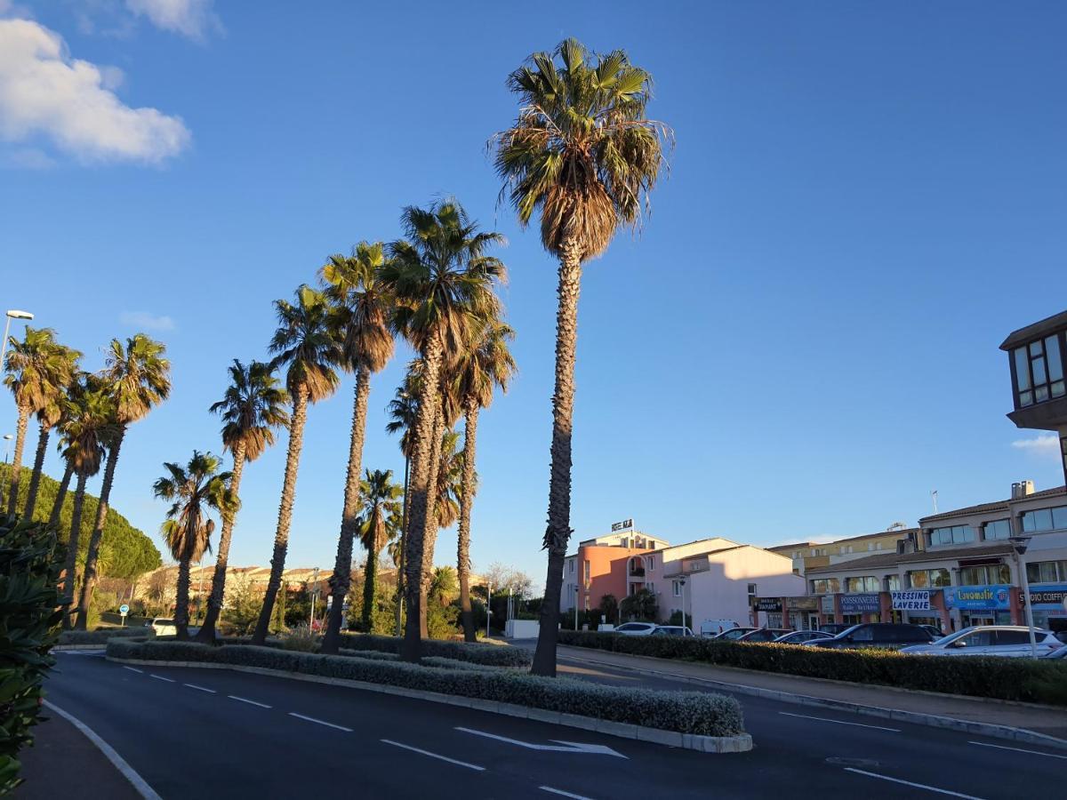 Studio 16 Le Cap D'Agde Avec Parking Prive Proche Du Centre Екстер'єр фото
