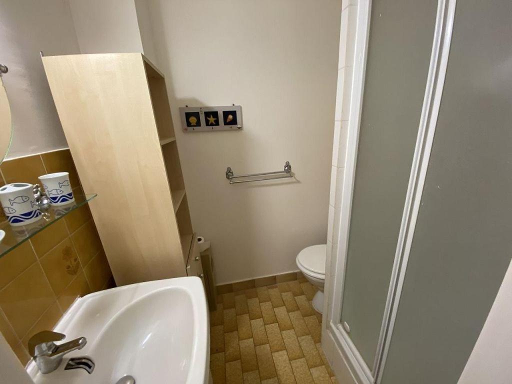 Studio 16 Le Cap D'Agde Avec Parking Prive Proche Du Centre Екстер'єр фото