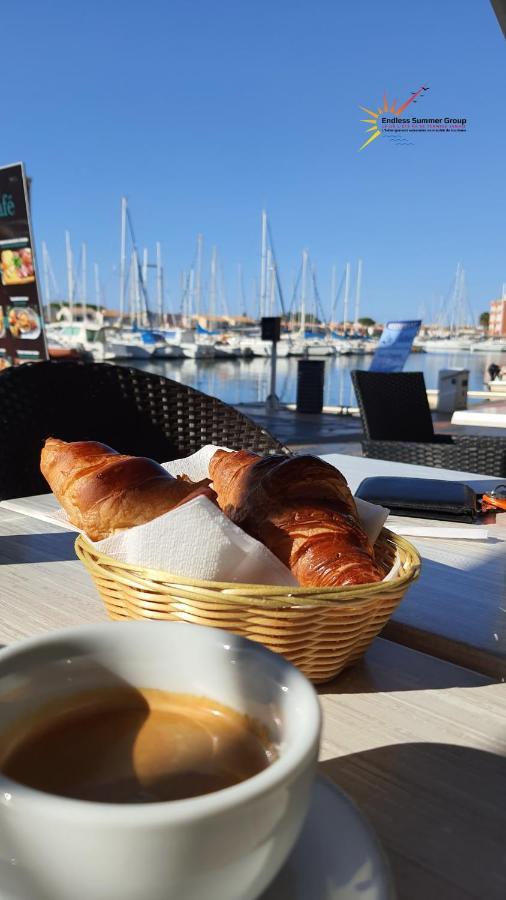 Studio 16 Le Cap D'Agde Avec Parking Prive Proche Du Centre Екстер'єр фото